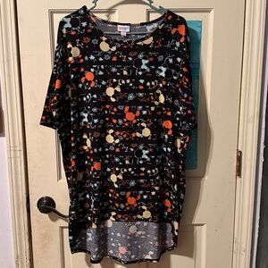 LuLaRoe Black Tunic with Red and Orange Floral Pattern